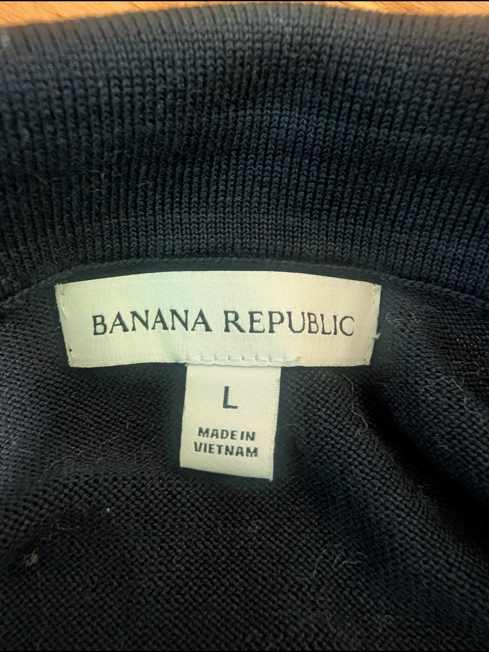 Banana Republic black knit polo cardigan in men's size large